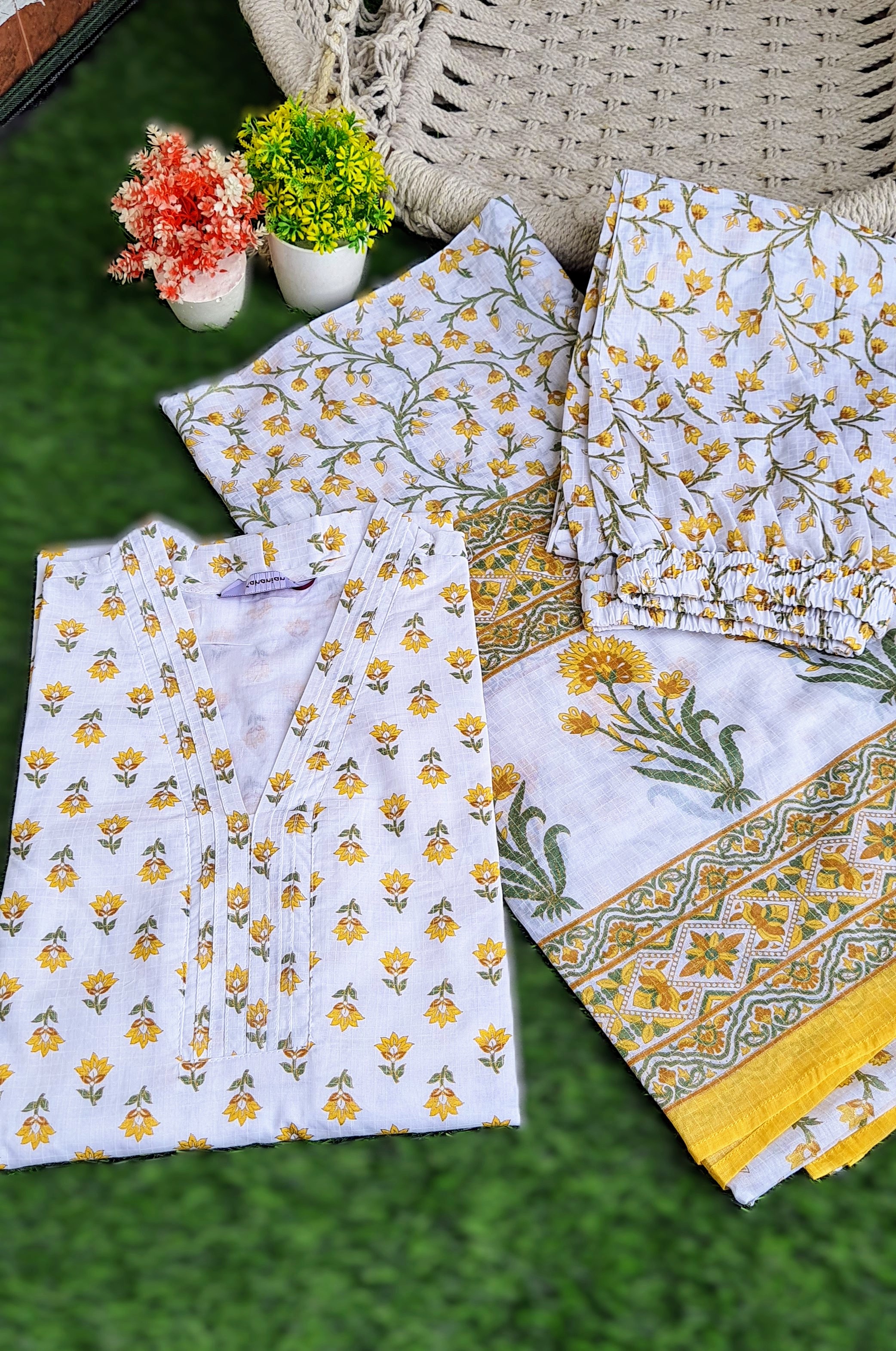 Blossom Mul Cotton Suit Blossom Mul Cotton Suit