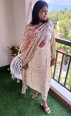 "MAHI" Embroidered Festive Muslin Silk Suit Set "MAHI" Embroidered Festive Muslin Silk Suit Set