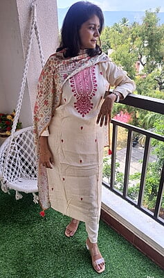 "MAHI" Embroidered Festive Muslin Silk Suit Set "MAHI" Embroidered Festive Muslin Silk Suit Set