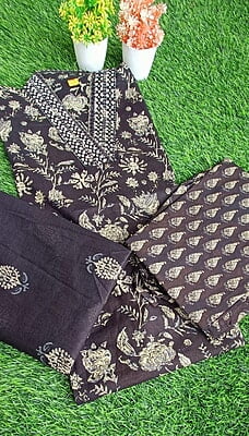 "DORI" - Pure Cotton V- Neck suit set "DORI" - Pure Cotton V- Neck suit set