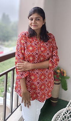 Bhandej Red Short Kurti Bhandej Red Short Kurti
