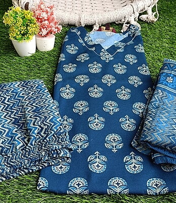 Pakhi Summer Edit Suit Set Pakhi Summer Edit Suit Set