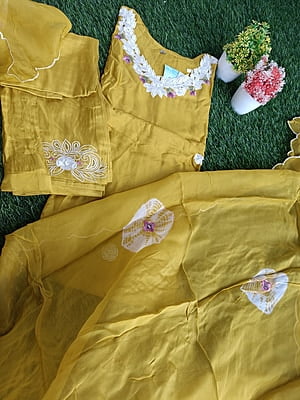 "SEEMA" Cut Work Embroidered Suit Set "SEEMA" Cut Work Embroidered Suit Set