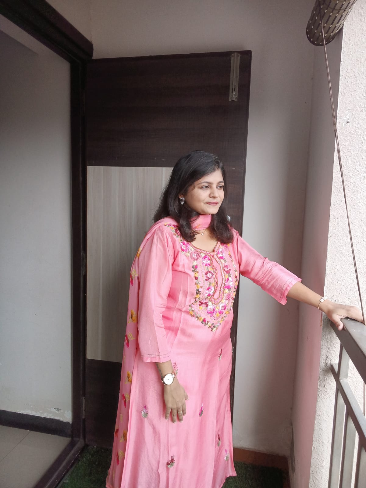"TORAN" Hand Embroidered Silk Suit Set "TORAN" Hand Embroidered Silk Suit Set